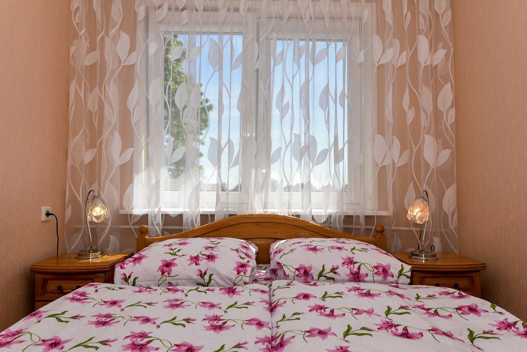Guesthouse "Nakvyne Pas Zveja" Nagliu Street Nida Eksteriør billede