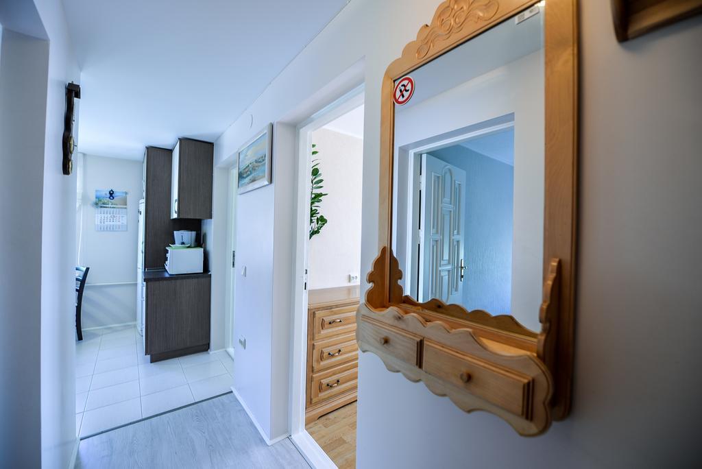 Guesthouse "Nakvyne Pas Zveja" Nagliu Street Nida Eksteriør billede