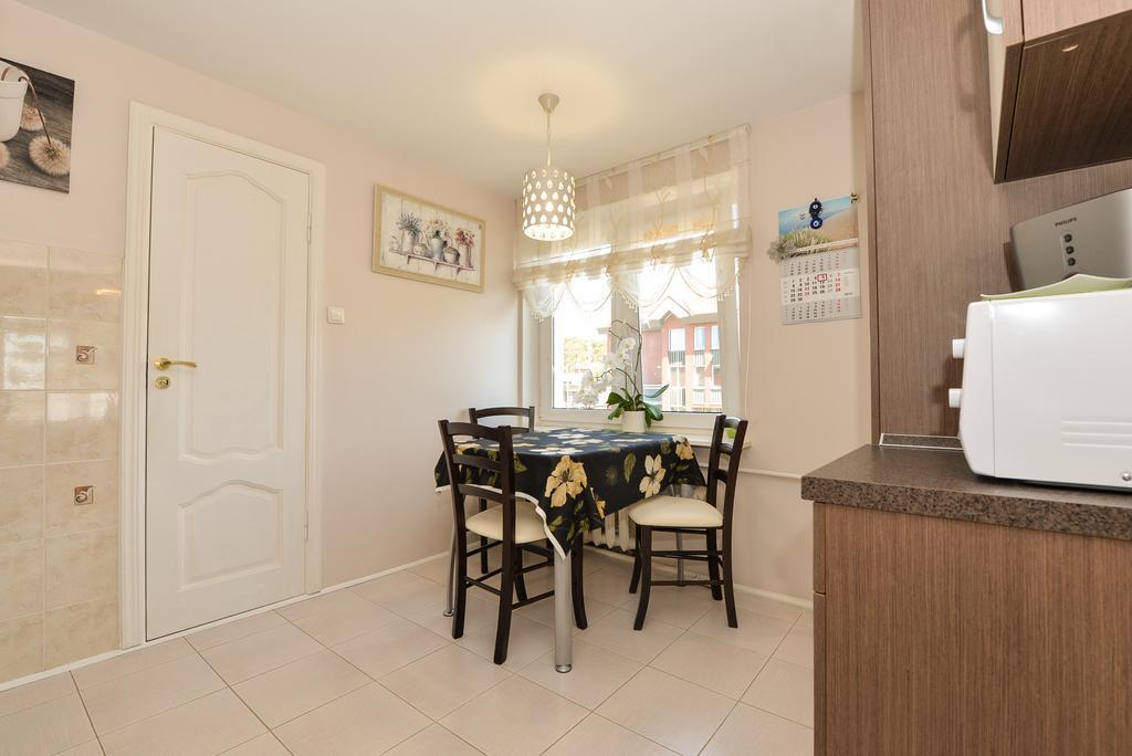 Guesthouse "Nakvyne Pas Zveja" Nagliu Street Nida Eksteriør billede