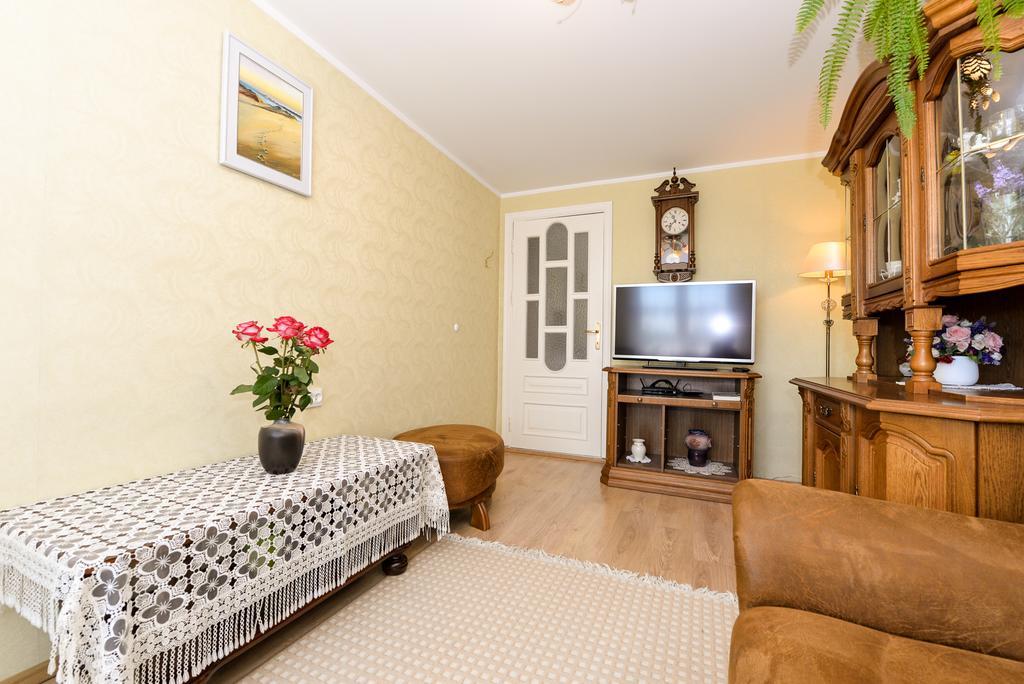 Guesthouse "Nakvyne Pas Zveja" Nagliu Street Nida Eksteriør billede