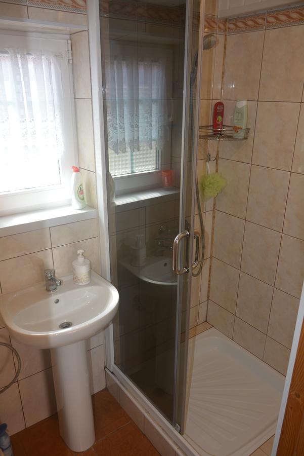 Guesthouse "Nakvyne Pas Zveja" Nagliu Street Nida Eksteriør billede